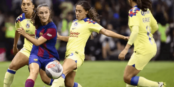 Imagen-0-2. Claudia Pina y Judit Pujols silencian el estadio Azteca